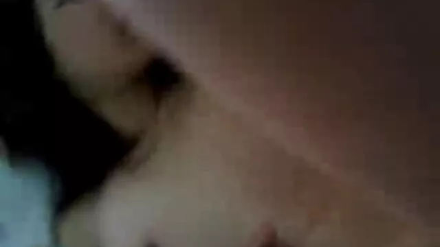 VIXEN_Cam_Girl_Gets_Caught_And_Fucked_by_roommate 女性 も 安心 アダルト 動画