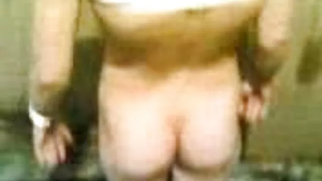 曲線美の十代は男の子から処女を取る！ 彼のファンタジーを実現させる エロ 女性 安心