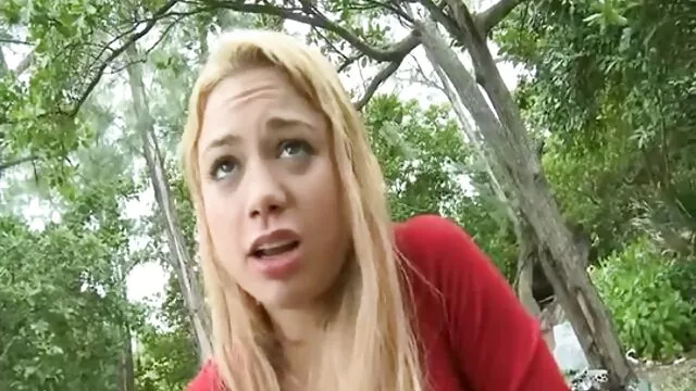 Vixen_hot_young_curator_fucks_art_collector 女の子 安心 エロ 動画