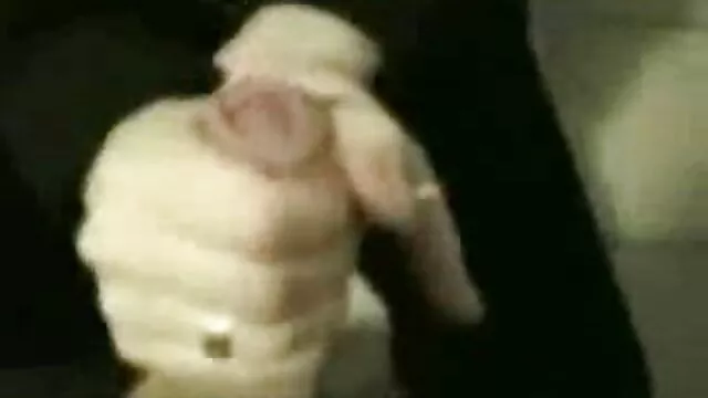 彼女が濡れるまで彼女を倒してください。 アダルト 動画 女性 でも 安心