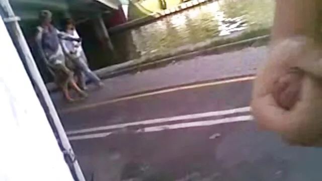 金髪トランス美Dani Peterson fucksマシンとスタイリッシュなスーツ 女の子 安心 エロ 動画
