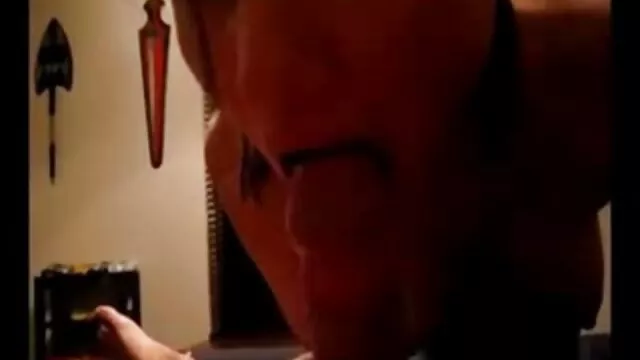 古い女の子Saraスキッパーズ大人のセックス脂肪