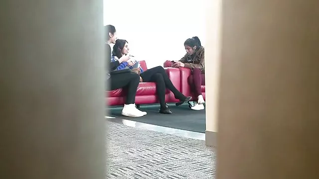 彼女のためのディルドとハードxemaleコック。 av 無料 安心